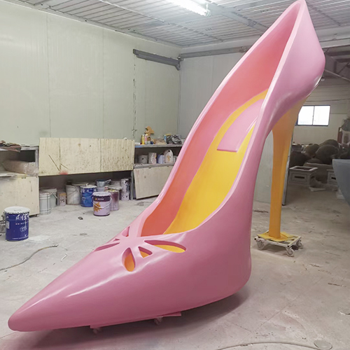 high heels cartoon props