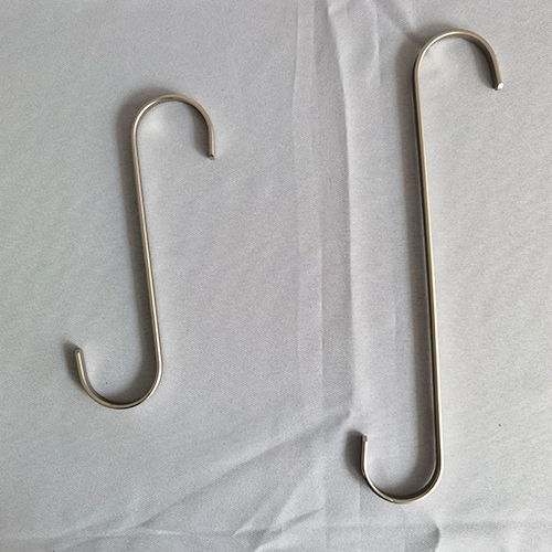 Silver single hook props